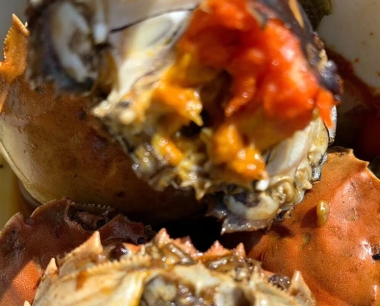 吃大闸蟹过敏如何处理？会出现什么症状？